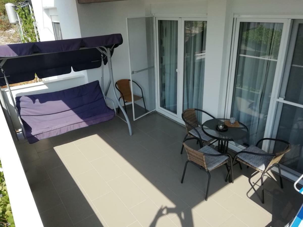 Apartments 4 Me Trogir Luaran gambar